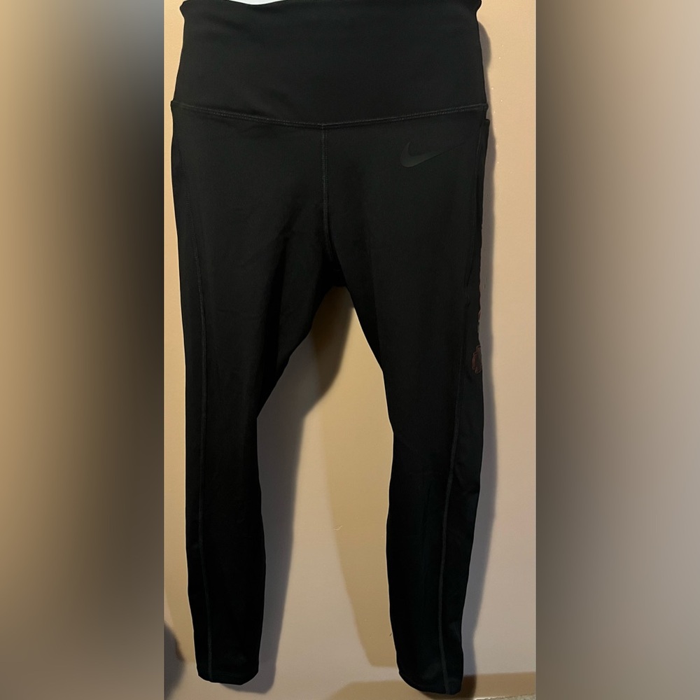 Like new Nike Kansas City Chiefs Leggings